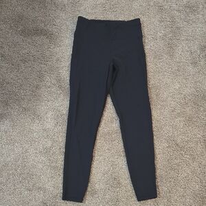 Vuori Black Leggings with Pocket Detail